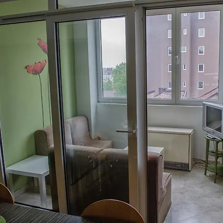 Sweet Or Διαμέρισμα *